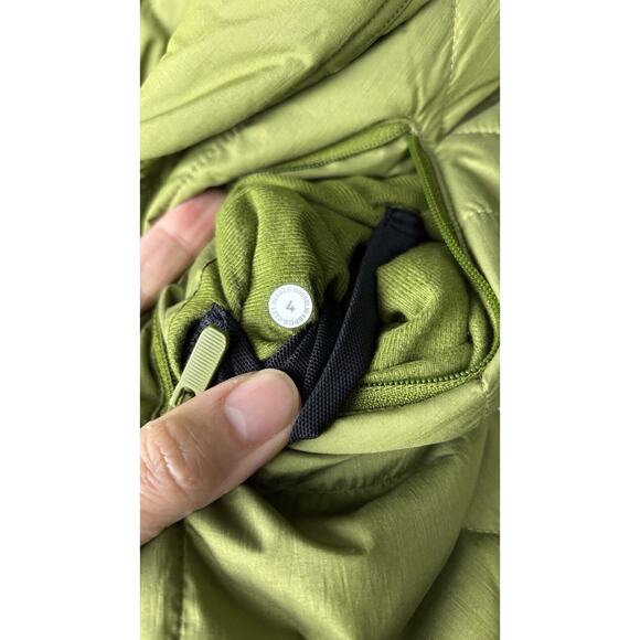 Excellent Lululemon Primaloft Insulated Quilted Jacket Women's Size 4 Msrp $228 - Picture 10 of 10